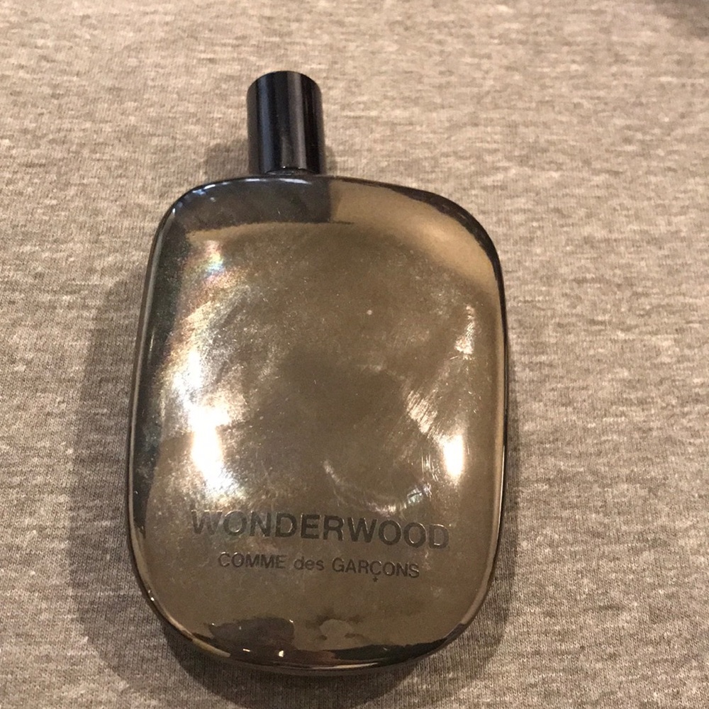 Commes des garcons Wonderwood Perfume